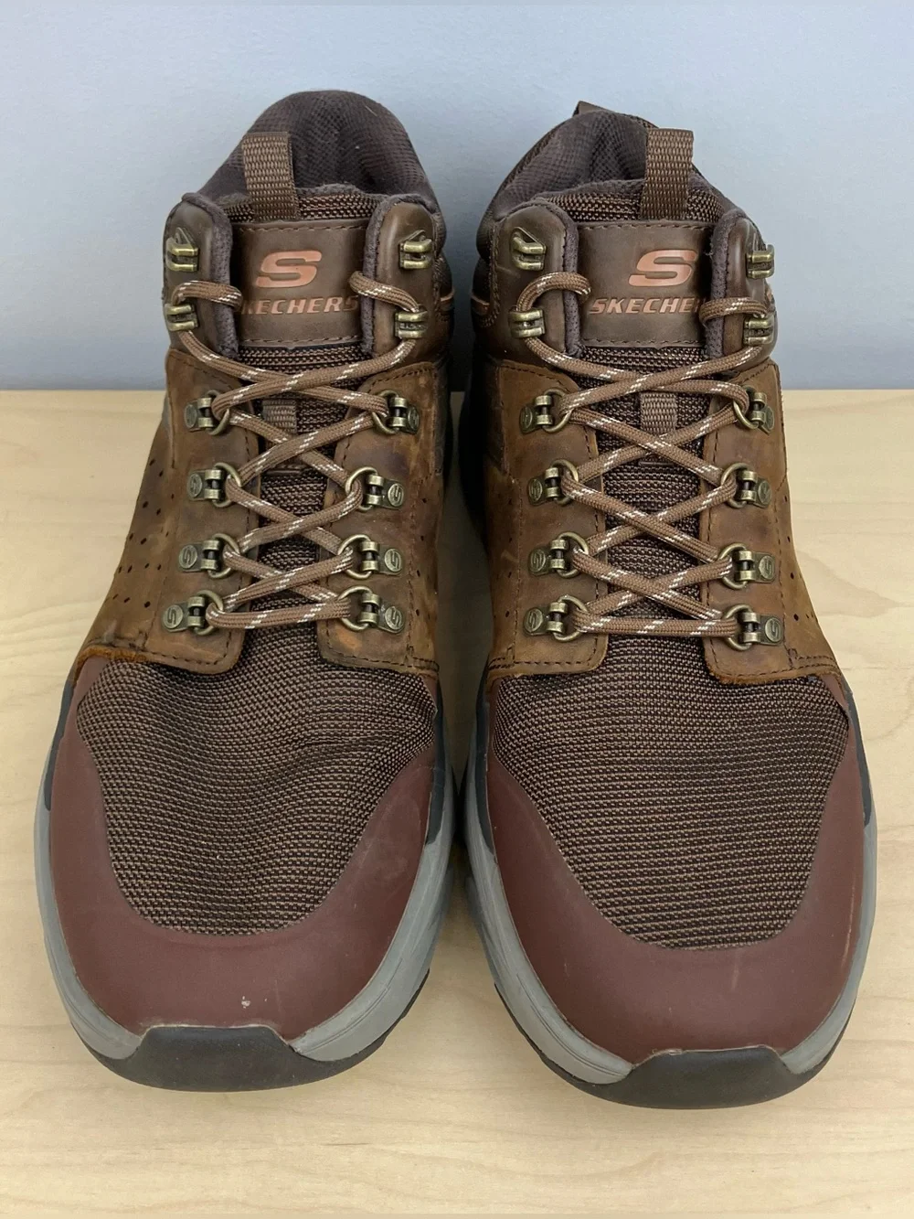 Skechers Men’s Size 12.0 Brown Leather Hiking Outdoor Boots Relaxed Fit